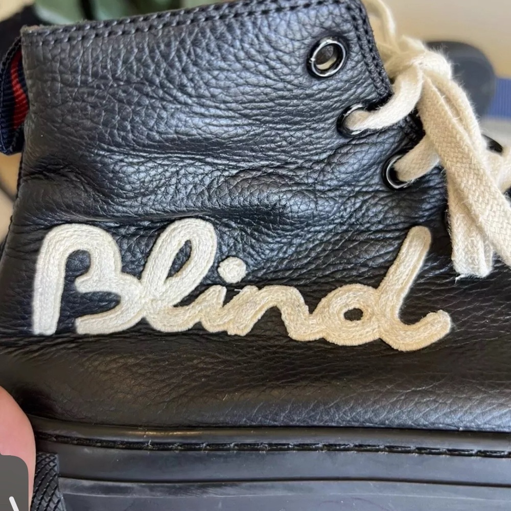 Black leather GUCCI blind for love sneakers - Picture 2 of 9